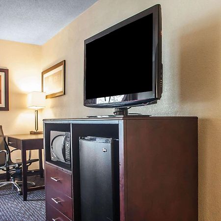 Comfort Inn Feasterville - Trevose Kültér fotó